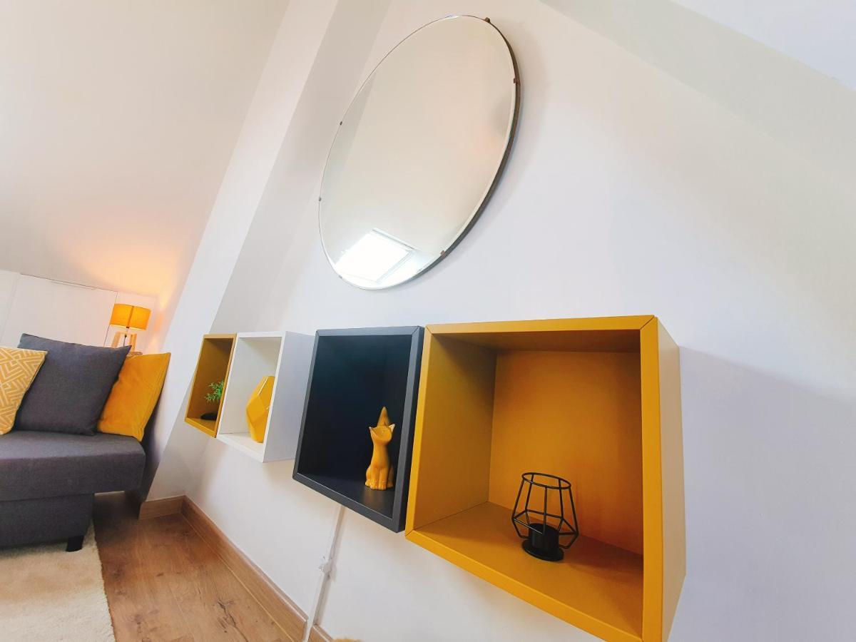 Yellow Studio Mons Dış mekan fotoğraf